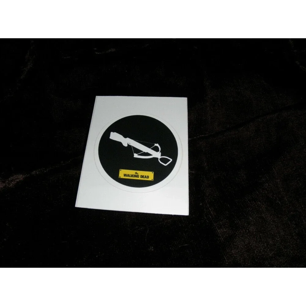 THE WALKING DEAD ZOMBIE CROSSBOW WINDOW ROUND STICKER, DECAL (2.75